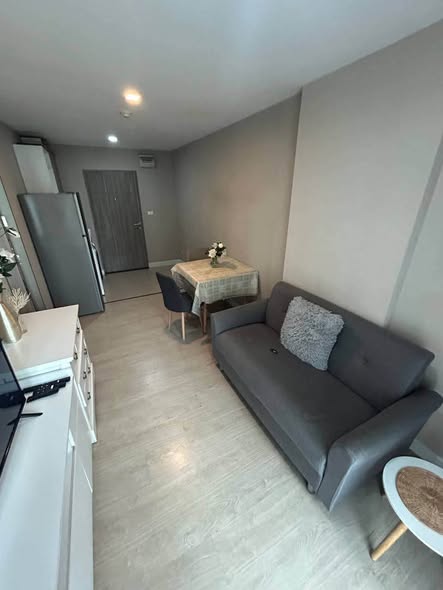 living room of Metro Luxe Ratchada