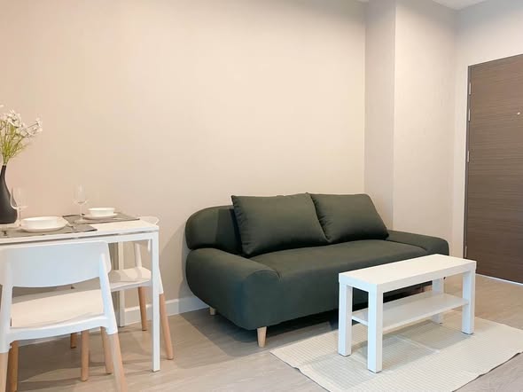 living room of Metro Sky Prachachuen
