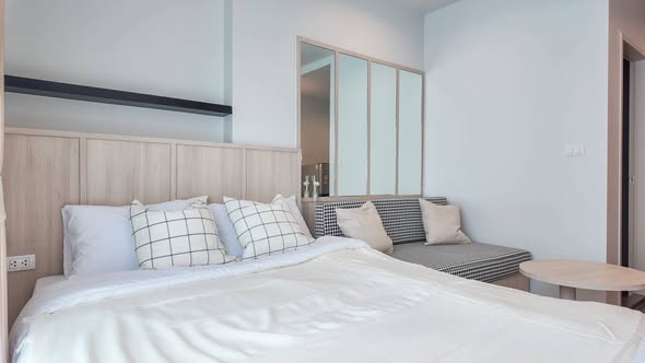 bedroom and room interior of Metro Sky Wutthakat