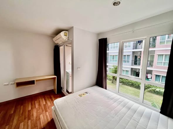 bedroom of Miami Condo Bang Pu Samutprakan Thailand 10280