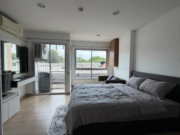 bedroom of Milestone