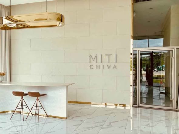 room interior of Miti Chiva Kaset Station