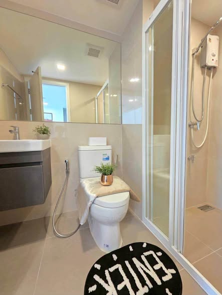 bathroom of Modiz Sukhumvit 50 โมดิซ สุขุมวิท 50