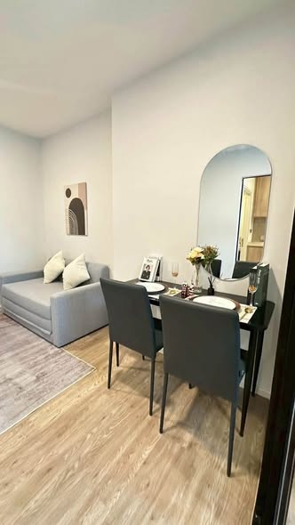 living room and room interior of Modiz Sukhumvit 50 โมดิซ สุขุมวิท 50