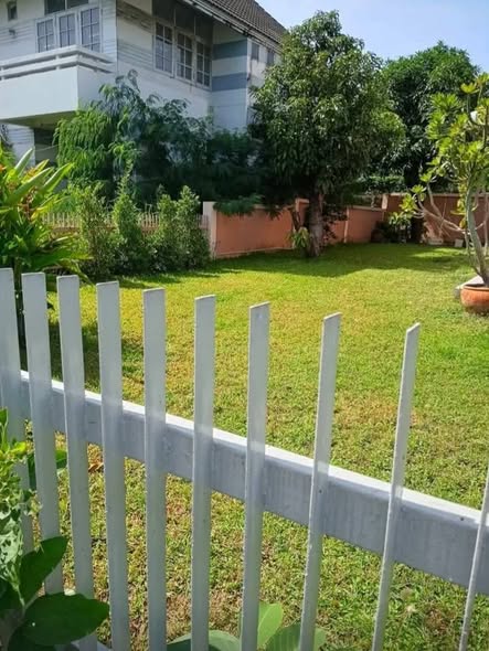 Mooban Home Place