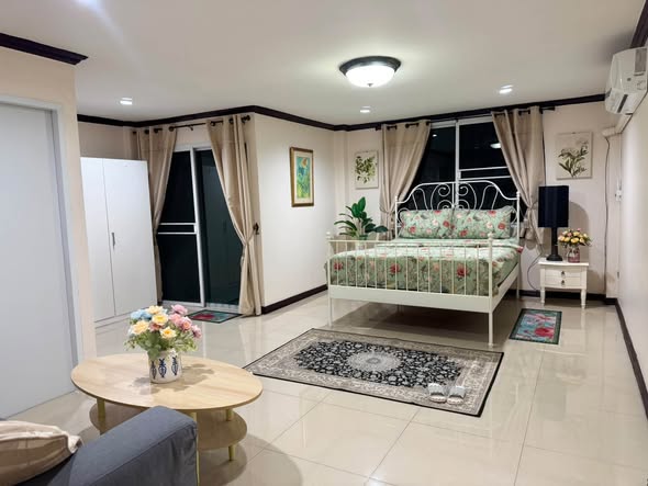 bedroom of Muban Royal Nakharin Village Alley