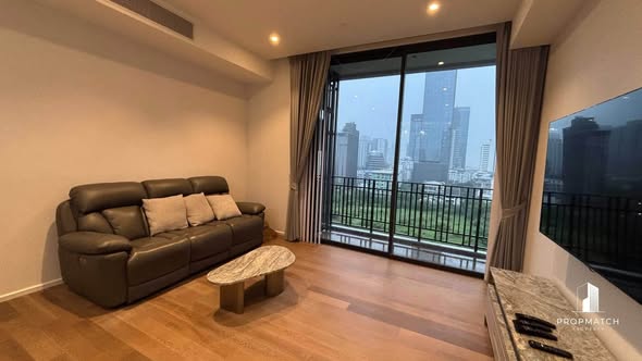 living room and bedroom of MUNIQ LANGSUAN