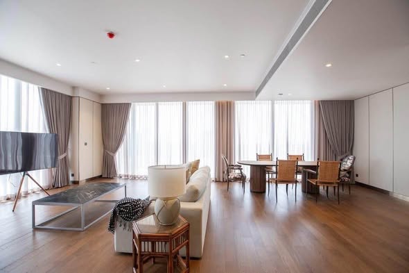 living room and room interior of MUNIQ LANGSUAN