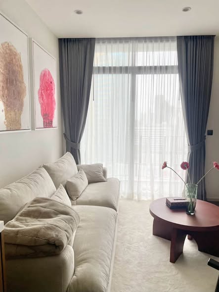 living room of MUNIQ Sukhumvit 23
