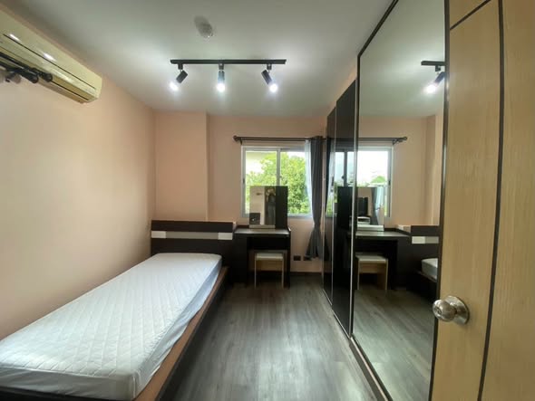 bedroom of My Condo Sukhumvit 81