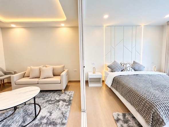 living room and bedroom of Nakhon Ping City View 1 Condominium