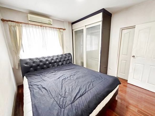 bedroom of Nantawan Rama 9 Srinakarin