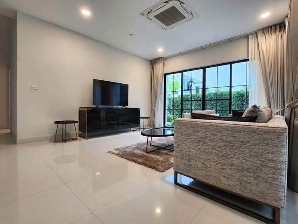 living room and bedroom of Nantawan Rama 9 Srinakarin