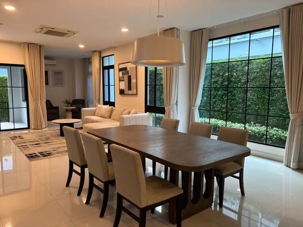 living room and room interior of Nantawan Rama 9 Srinakarin