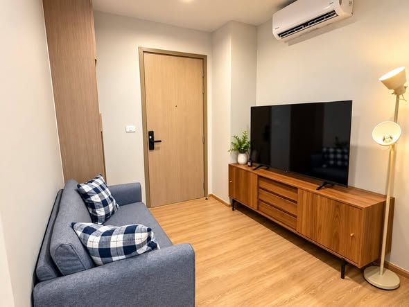 living room and room interior of NICHE MONO Bangpo