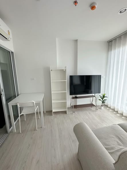living room and bedroom of NICHE MONO Chaengwatthana