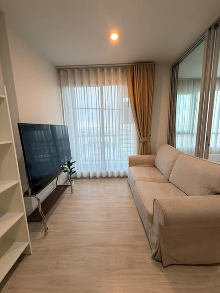living room and bedroom of NICHE MONO Chaengwatthana