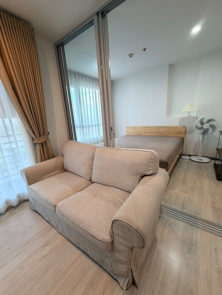 living room and bedroom of NICHE MONO Chaengwatthana