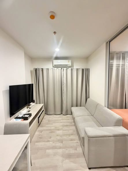 living room and bedroom of Niche MONO Ramkhamhaeng
