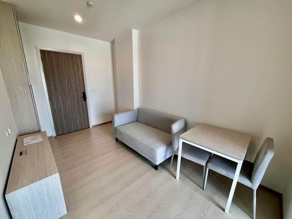 living room of Niche Mono Sukhumvit – Puchao : นิช โมโน สุขุมวิท – ปู่เจ้า