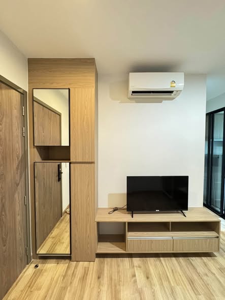 bedroom and room interior of Niche MONO Sukhumvit Bearing