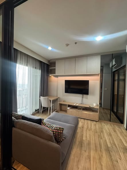living room and bedroom and room interior of Niche MONO Sukhumvit Bearing