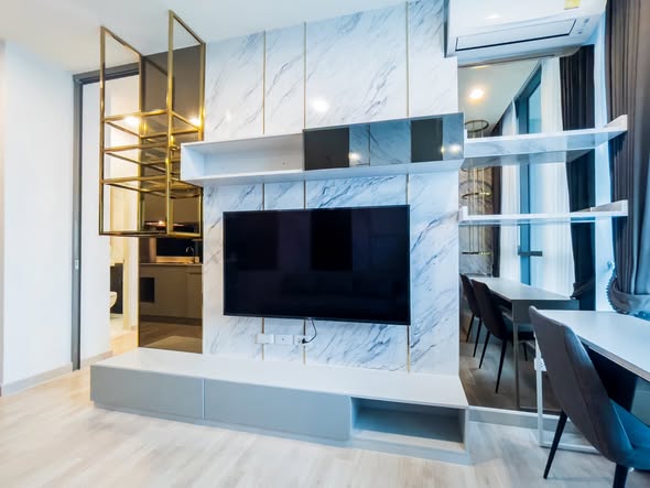 living room and kitchen of Niche Pride Tao Poon Interchange
