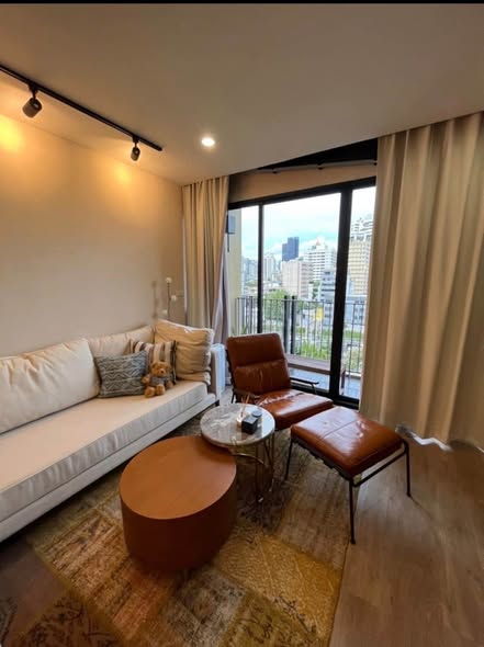 living room of Noble Above Wireless-Ruamrudee