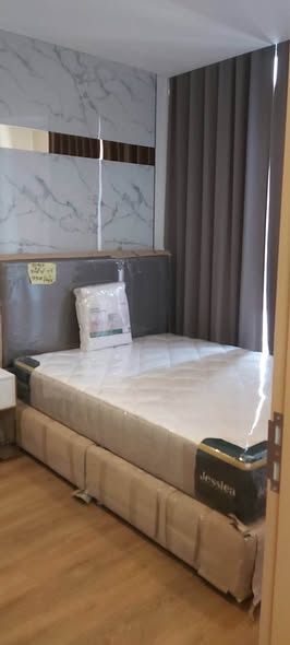 bedroom of Noble BE33