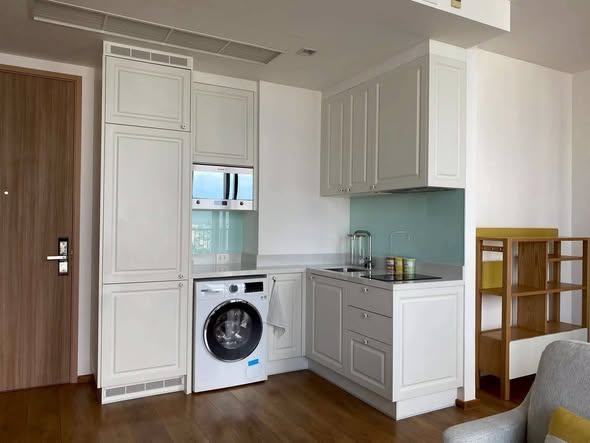 kitchen of Noble BE33