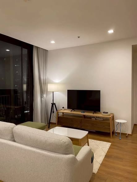 living room and room interior of Noble BE33