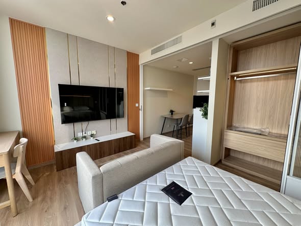 bedroom of Noble Form Thonglor โนเบิล ฟอร์ม ทองหล่อ