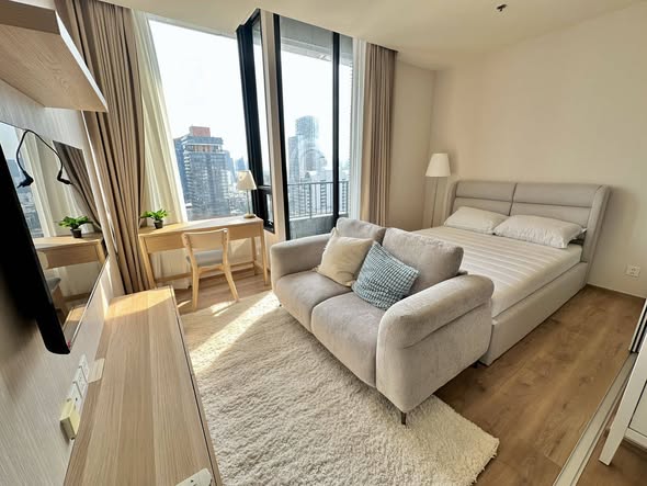 bedroom and living room of Noble Form Thonglor โนเบิล ฟอร์ม ทองหล่อ