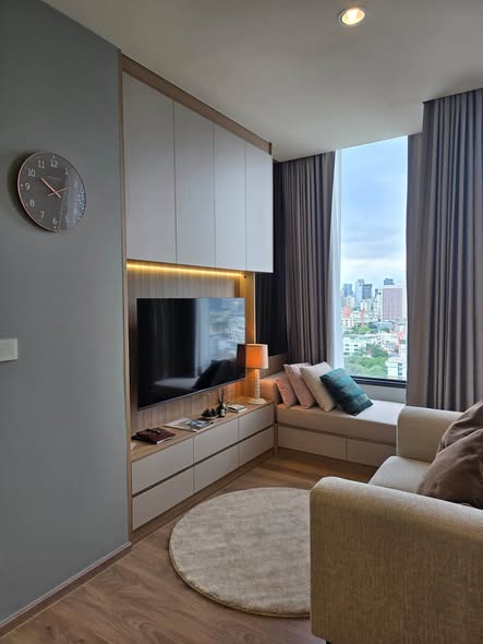 bedroom and living room of Noble Form Thonglor โนเบิล ฟอร์ม ทองหล่อ