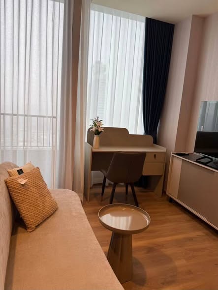 bedroom and living room of Noble Form Thonglor โนเบิล ฟอร์ม ทองหล่อ