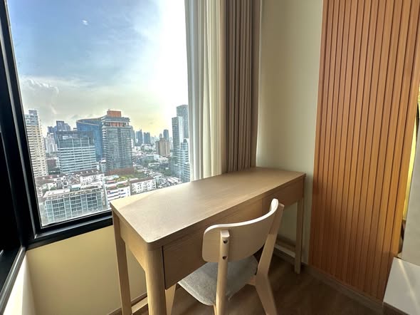 Noble Form Thonglor โนเบิล ฟอร์ม ทองหล่อ