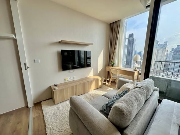 living room of Noble Form Thonglor โนเบิล ฟอร์ม ทองหล่อ