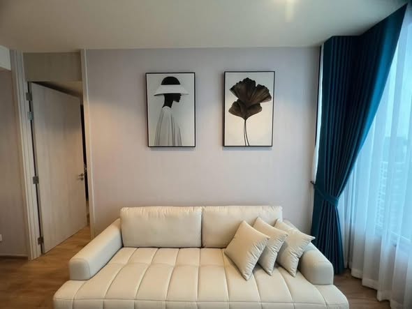 living room and bedroom of Noble Form Thonglor โนเบิล ฟอร์ม ทองหล่อ