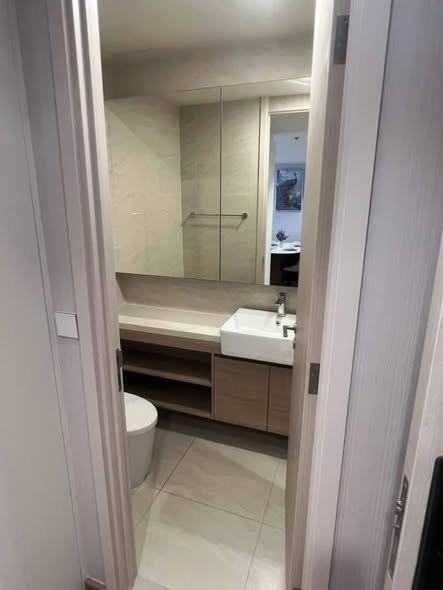 room interior of Noble Form Thonglor โนเบิล ฟอร์ม ทองหล่อ