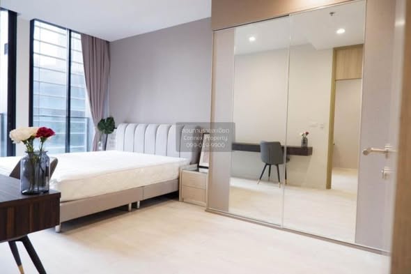 bedroom of Noble Ploenchit