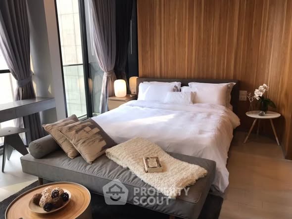 bedroom of Noble Ploenchit