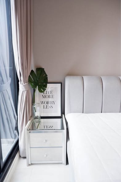 bedroom of Noble Ploenchit