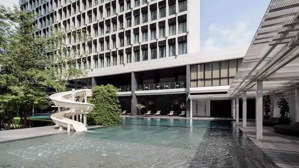 pool of Noble Ploenchit