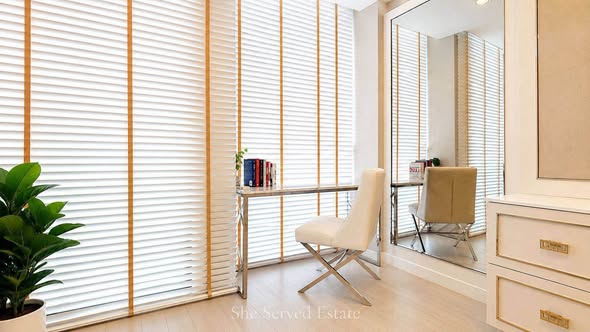 room interior and bathroom of Noble Ploenchit