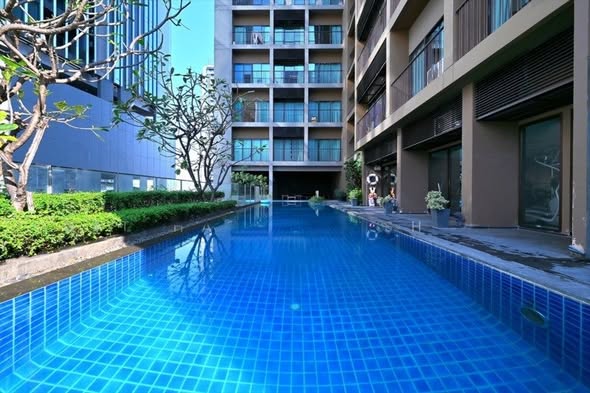 pool of Noble Refine