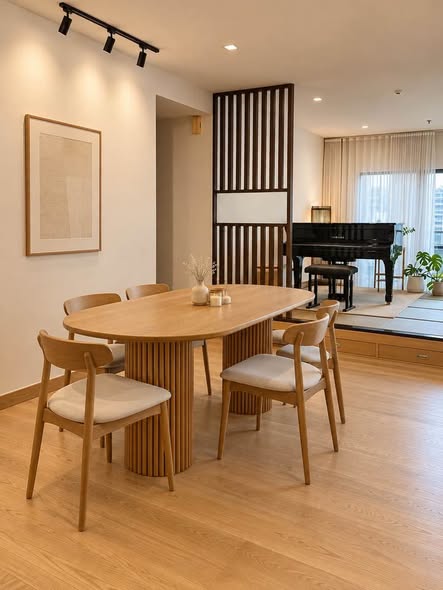 room interior of Noble Remix