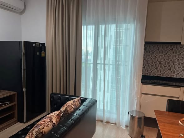 Noble Revolve Ratchada 1