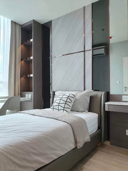 bedroom of Noble Revolve Ratchada 2