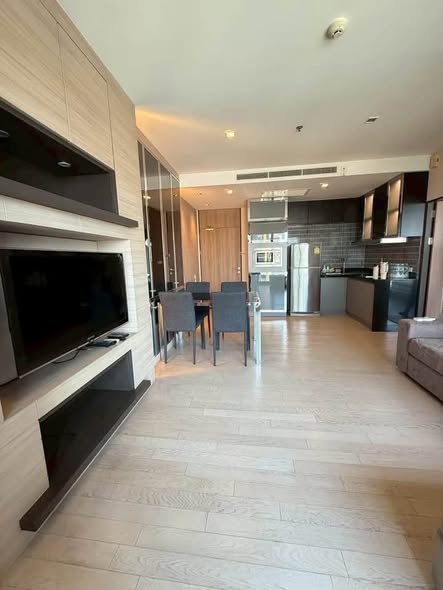 living room and kitchen of Noble Solo