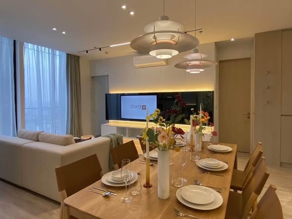 living room of Noble State Sukhumvit 39